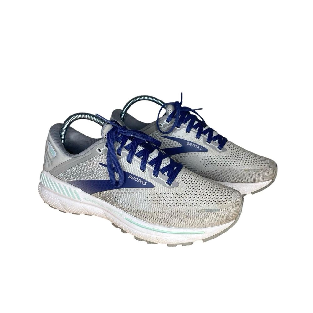 Brooks Women’s Running Shoes Size 9 Adrenaline GTS 22 Gray Purple Sneakers